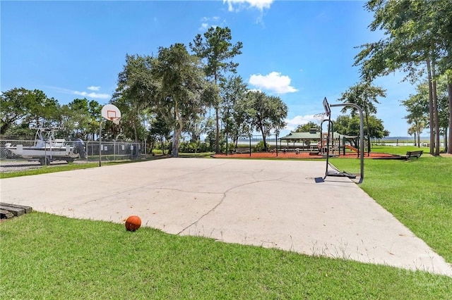 98 Peregrine Cir, Richmond Hill, GA 31324 - view of property's community with community basketball court