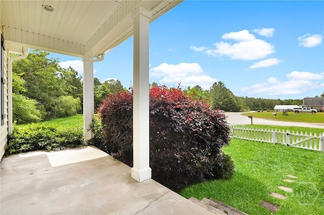 1416 Hillridge Dr, Darien, GA 31305 - view of patio / terrace