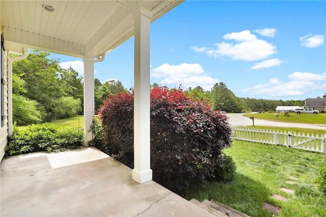 1416 Hillridge Dr, Darien, GA 31305 - view of patio / terrace