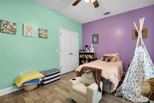 1416 Hillridge Dr, Darien, GA 31305 - bedroom featuring a closet, wood finished floors, and a ceiling fan