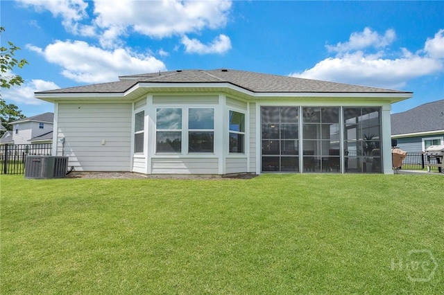 115 Merribee Ln, Pooler, GA 31322 - back of property featuring a sunroom