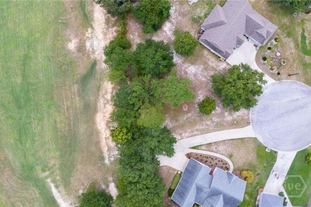 32 Sheridan Ct, Ellabell, GA 31308
