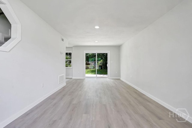 2204 Beaumont Dr, Savannah, GA 31406 - empty room with light wood-style floors and recessed lighting