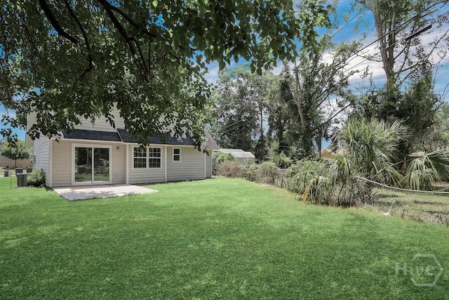 2204 Beaumont Dr, Savannah, GA 31406 - view of yard featuring a patio