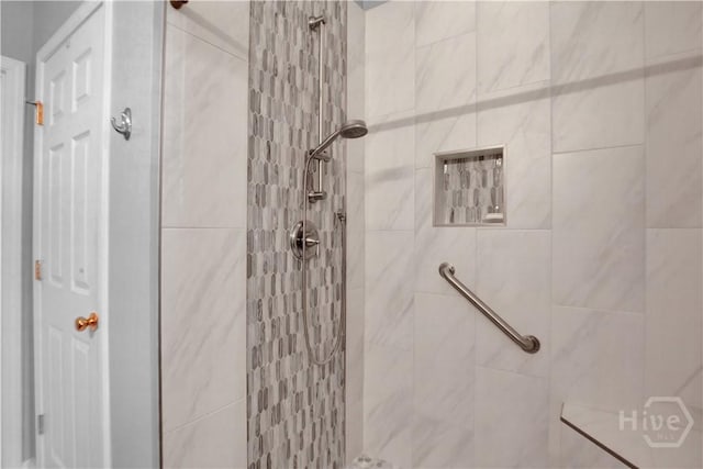 63 Stonelake Cir, Savannah, GA 31419 - full bathroom with a shower stall