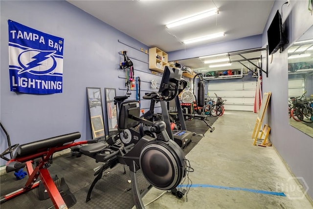 55 Glen Way, Richmond Hill, GA 31324 - view of garage