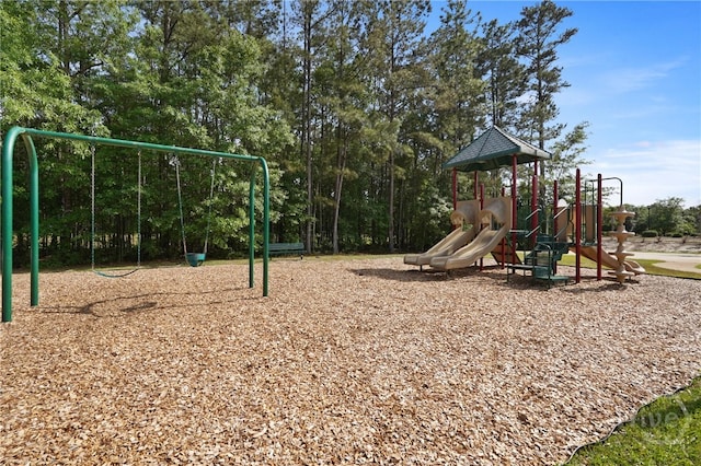 227 Chippingwood Cir, Pooler, GA 31322 - view of communal playground