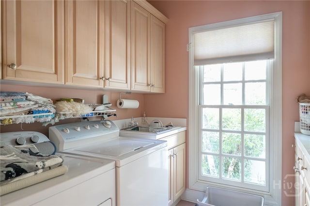 24 Islanders Retreat Retreat, Savannah, GA 31411 - laundry area with cabinet space and separate washer and dryer