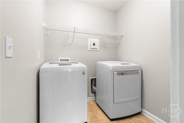 9 Melody Dr, Pooler, GA 31322 - laundry area featuring washing machine and clothes dryer and baseboards