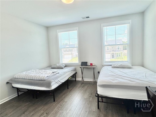 134 Melody Dr, Pooler, GA 31322 - bedroom featuring wood finished floors and baseboards