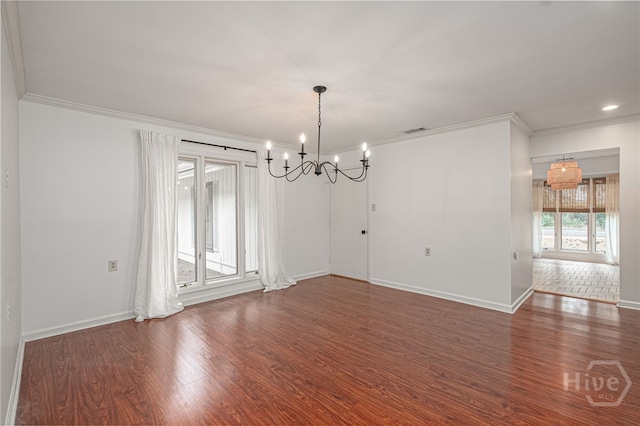 9 Bowline Ct, Savannah, GA 31411 - spare room featuring a chandelier, wood finished floors, and crown molding