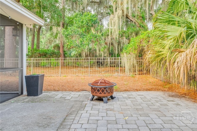 9 Bowline Ct, Savannah, GA 31411 - view of patio / terrace featuring a fire pit