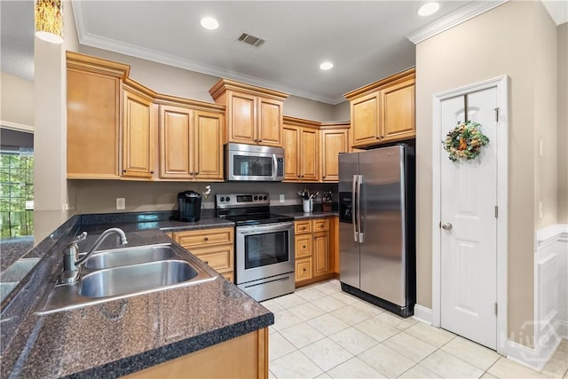 287 Sandpiper Rd, Midway, GA 31320 - kitchen featuring stainless steel appliances, dark countertops, ornamental molding, recessed lighting, and light tile patterned floors