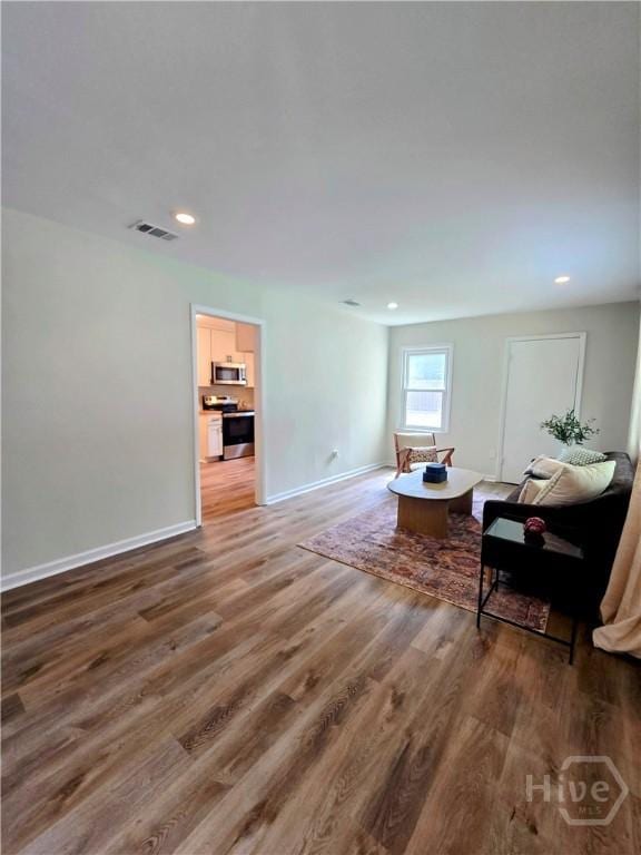 2044 E 60th St E, Savannah, GA 31404 - photo 3