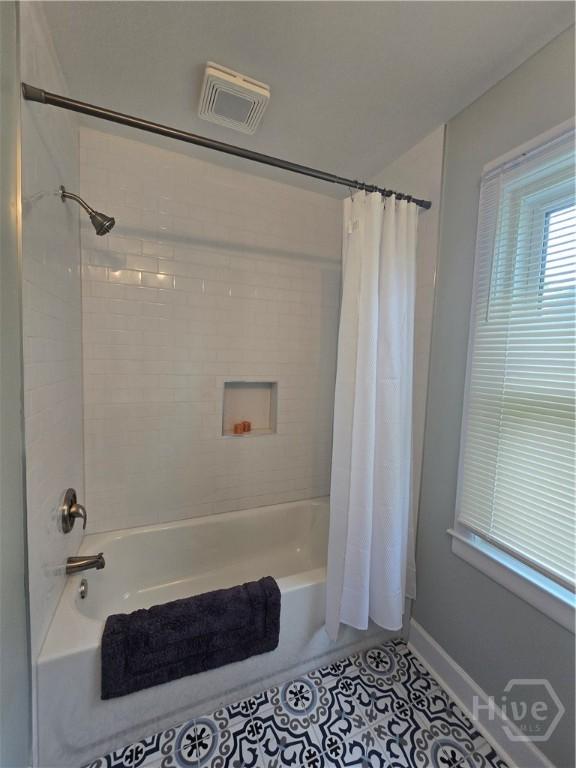 2044 E 60th St E, Savannah, GA 31404 - photo 11