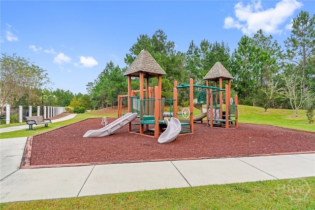 31 Cottingham Way, Pooler, GA 31322 - community jungle gym featuring a lawn