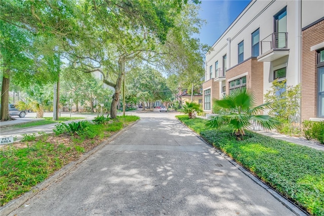 703 Tattnall St, Savannah, GA 31401 - photo 29
