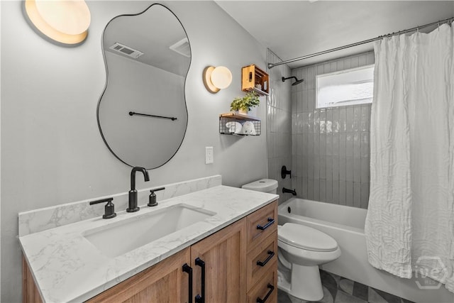 731 E 34th St, Savannah, GA 31401 - bathroom with vanity and shower / tub combo with curtain