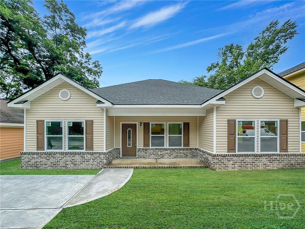 1031 Milton St, Savannah, GA 31405 - photo 1