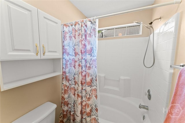 178 Junco Way, Savannah, GA 31419 - full bath with shower / bath combination with curtain and toilet