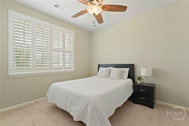 7 Saddle St N, Savannah, GA 31407 - carpeted bedroom featuring baseboards and a ceiling fan