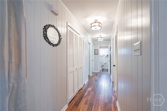 124 Drennon Dr, Jesup, GA 31545 - hall with dark wood-type flooring and baseboards