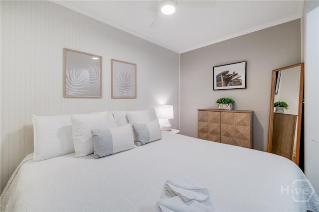 1217 Bay St Unit 109B, Tybee Island, GA 31328 - bedroom with crown molding and ceiling fan