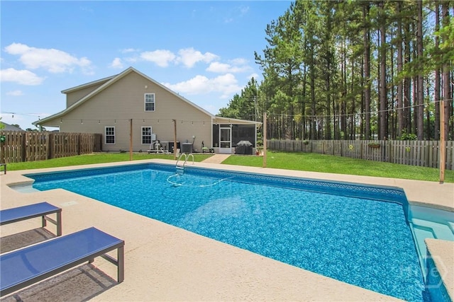 161 Laurel Ln, Guyton, GA 31312 - view of pool featuring a sunroom, a fenced backyard, and a patio