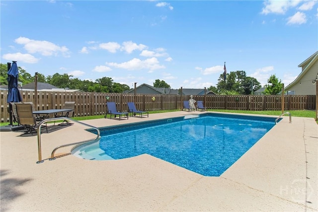 161 Laurel Ln, Guyton, GA 31312 - view of swimming pool with a patio and a fenced backyard