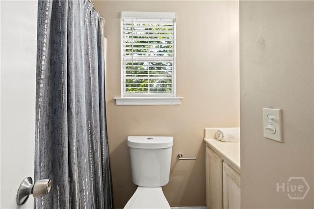 310 Mapmaker Ln, Savannah, GA 31410 - full bathroom featuring vanity and toilet