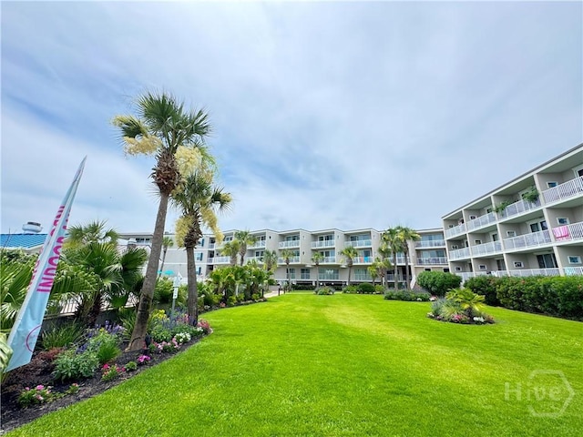 404 Butler Ave Unit 612, Tybee Island, GA 31328 - view of community with a yard