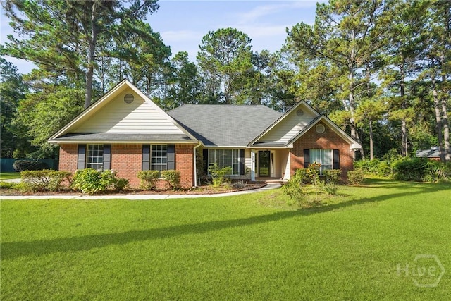 90 Dover Dr, Richmond Hill, GA 31324 - single story home featuring brick siding and a front lawn