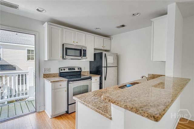 216 W Henry St, Savannah, GA 31401 - photo 24