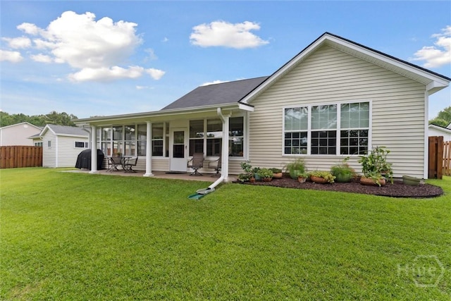 7 River Rock Rd, Savannah, GA 31419 - back of property with a patio