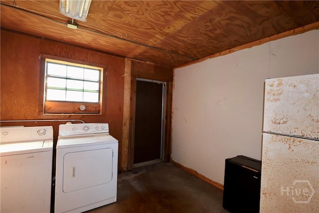 111 Oaklawn Dr, Rincon, GA 31326 - washroom with washer and dryer