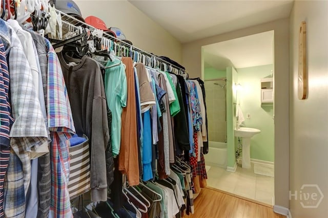 1333 La Vista Cir, Pooler, GA 31322 - spacious closet with wood finished floors and a sink