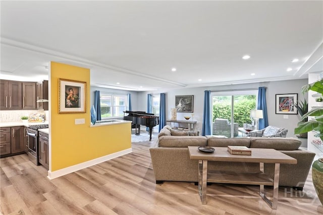 7619 Lynes Ct, Savannah, GA 31406 - living area with light wood-style floors and recessed lighting
