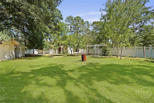 265 Mahan St, Jesup, GA 31545 - view of fenced backyard