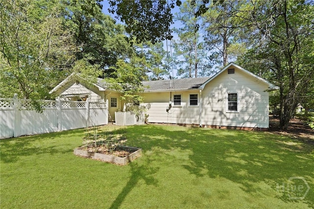265 Mahan St, Jesup, GA 31545 - rear view of property with a garden