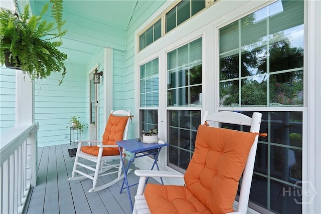 505 Pointe N Dr, Savannah, GA 31410 - view of covered porch