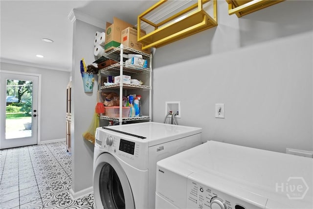 206 Devonshire Rd, Savannah, GA 31410 - laundry area featuring washing machine and clothes dryer, recessed lighting, and ornamental molding