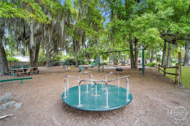 206 Devonshire Rd, Savannah, GA 31410 - view of community jungle gym