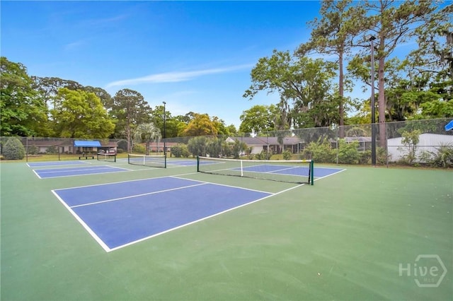 206 Devonshire Rd, Savannah, GA 31410 - view of tennis court featuring community basketball court