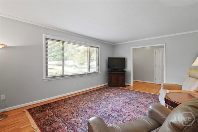 206 Devonshire Rd, Savannah, GA 31410 - living area with ornamental molding and wood finished floors