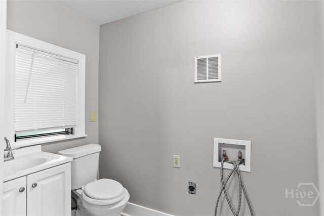 1104 E 40th St, Savannah, GA 31404 - half bath with toilet and vanity