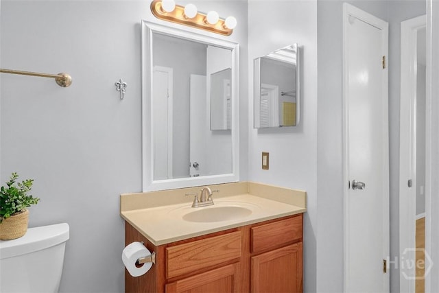 401 N Cromwell Rd Unit Q2, Savannah, GA 31410 - bathroom featuring vanity and toilet