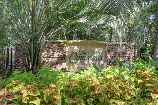 401 N Cromwell Rd Unit Q2, Savannah, GA 31410 - view of community sign