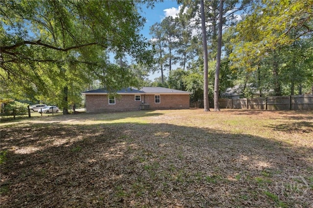 1021 Walnut Ct, Springfield, GA 31329 - view of yard
