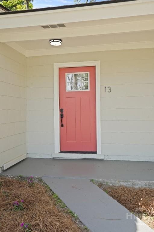 13 Hughes Ave, Savannah, GA 31406 - doorway to property