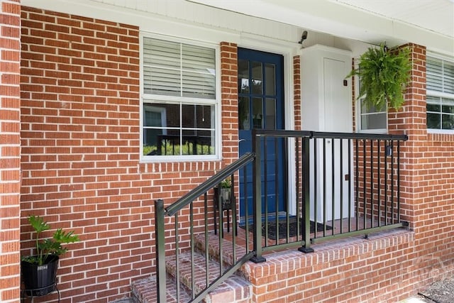 540 E 60th St, Savannah, GA 31405 - entrance to property with brick siding